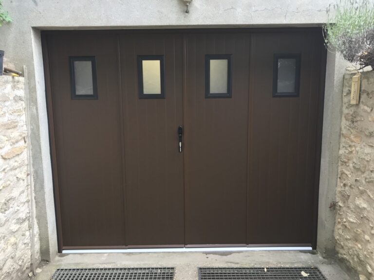 Portes de garage ATC Fermetures.